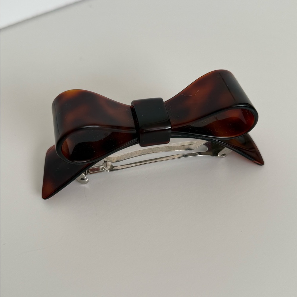 Elegant Tortoise Shell Hair Clip
